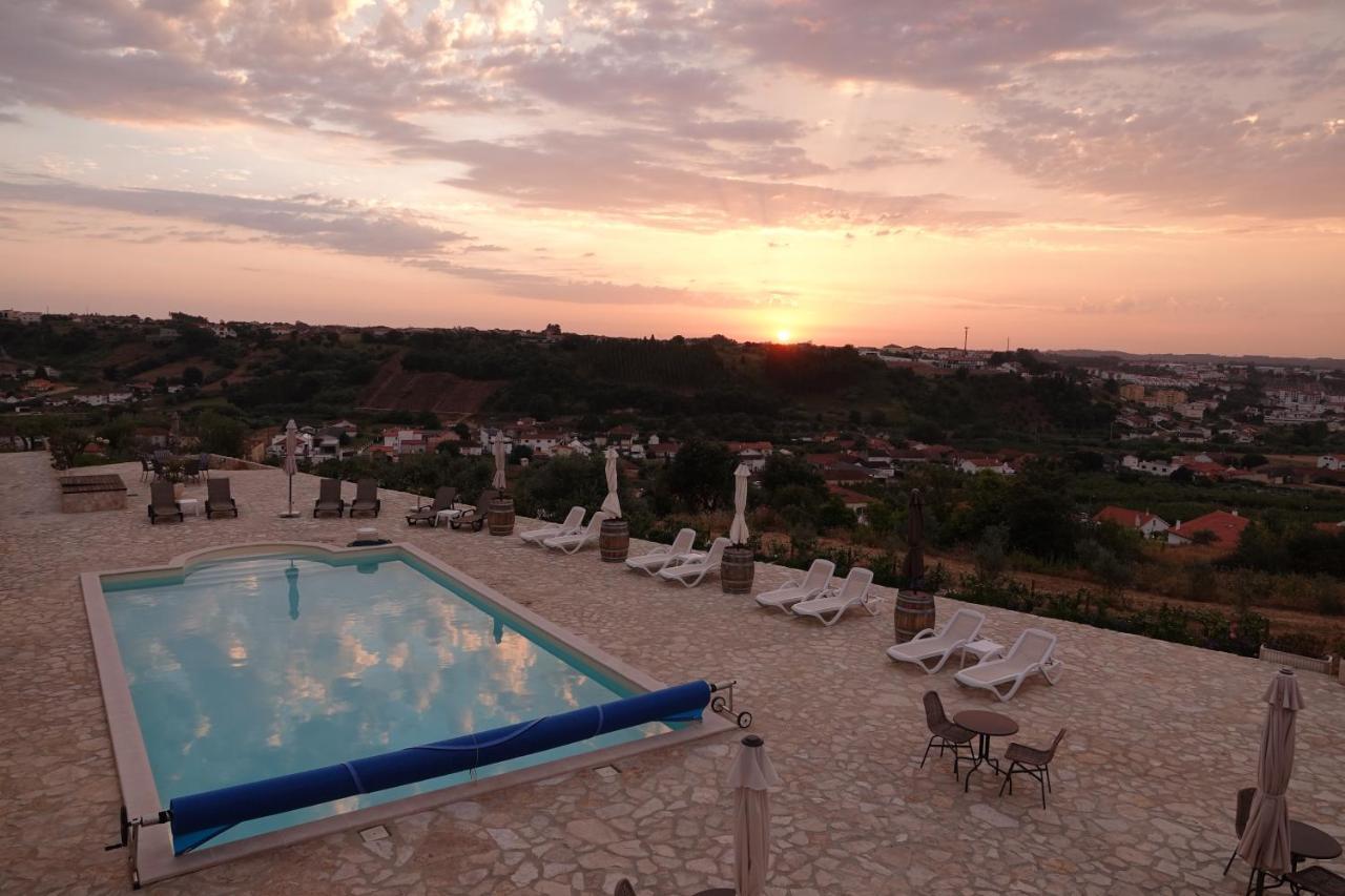 The Olive Hill Guesthouse Batalha Exterior foto